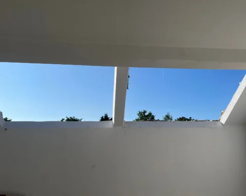 Toiture avant installation de fenêtre de toit Velux à Evere (Bruxelles)